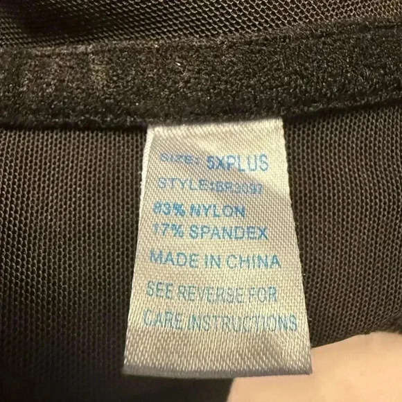 Women’s black stretchy lace bodysuit with hook & eye & zipper closure at back - Picture 10 of 11